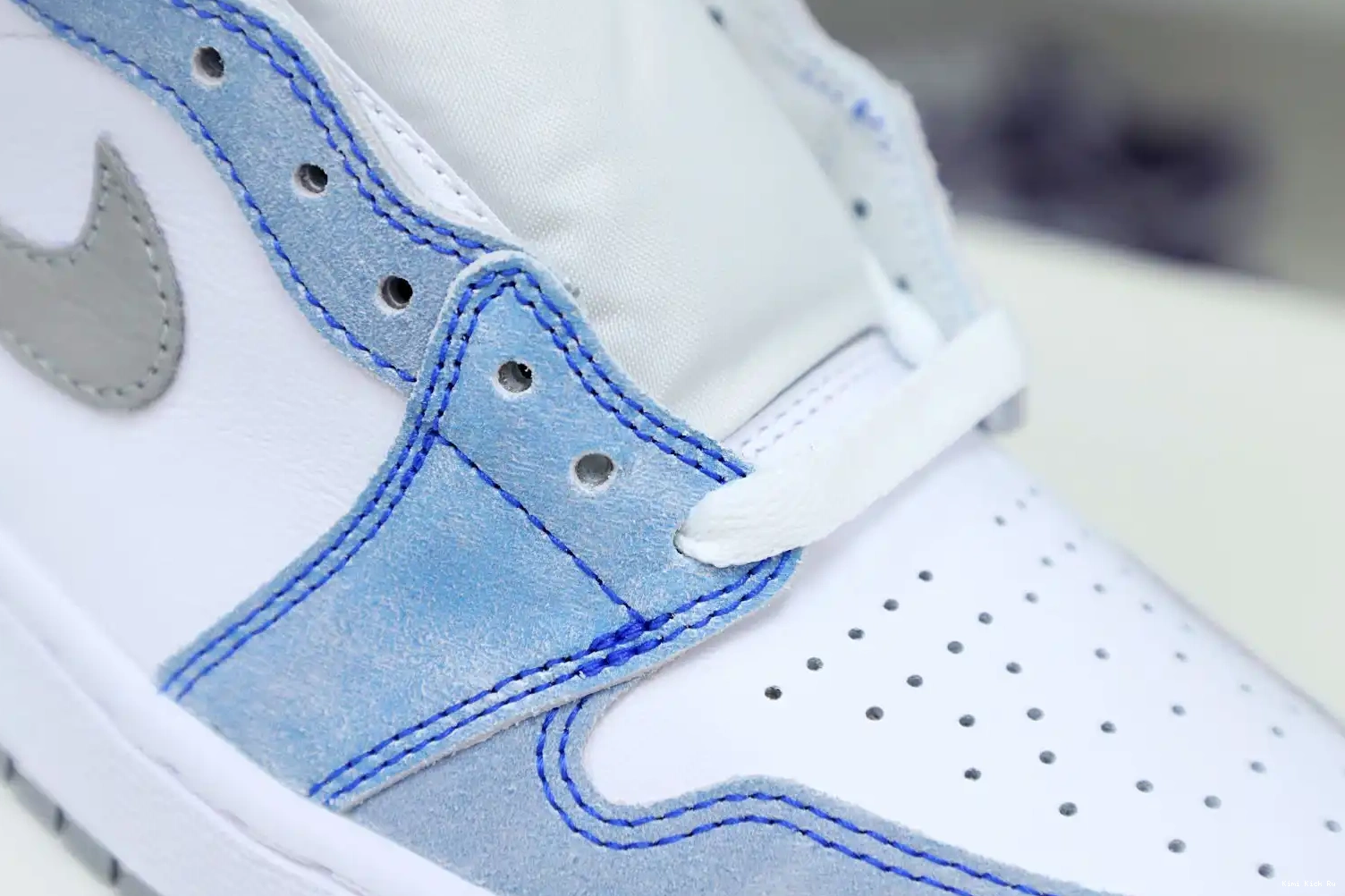 RETRO Kimikick JORDAN ROYAL' 1 AIR OG 'HYPER HIGH 0408